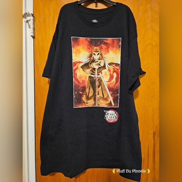 Hot Topic Demon Slayer Kyojuro Rengoku Flame Hashira - L Black - Picture 2 of 4